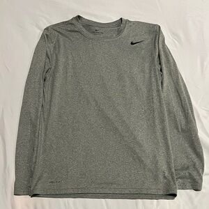 Nike Men's Gray Dri-Fit Long Sleeve Shirt